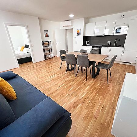 Modern, New, Next To Metro - Gg13 Apartments Vienna Esterno foto