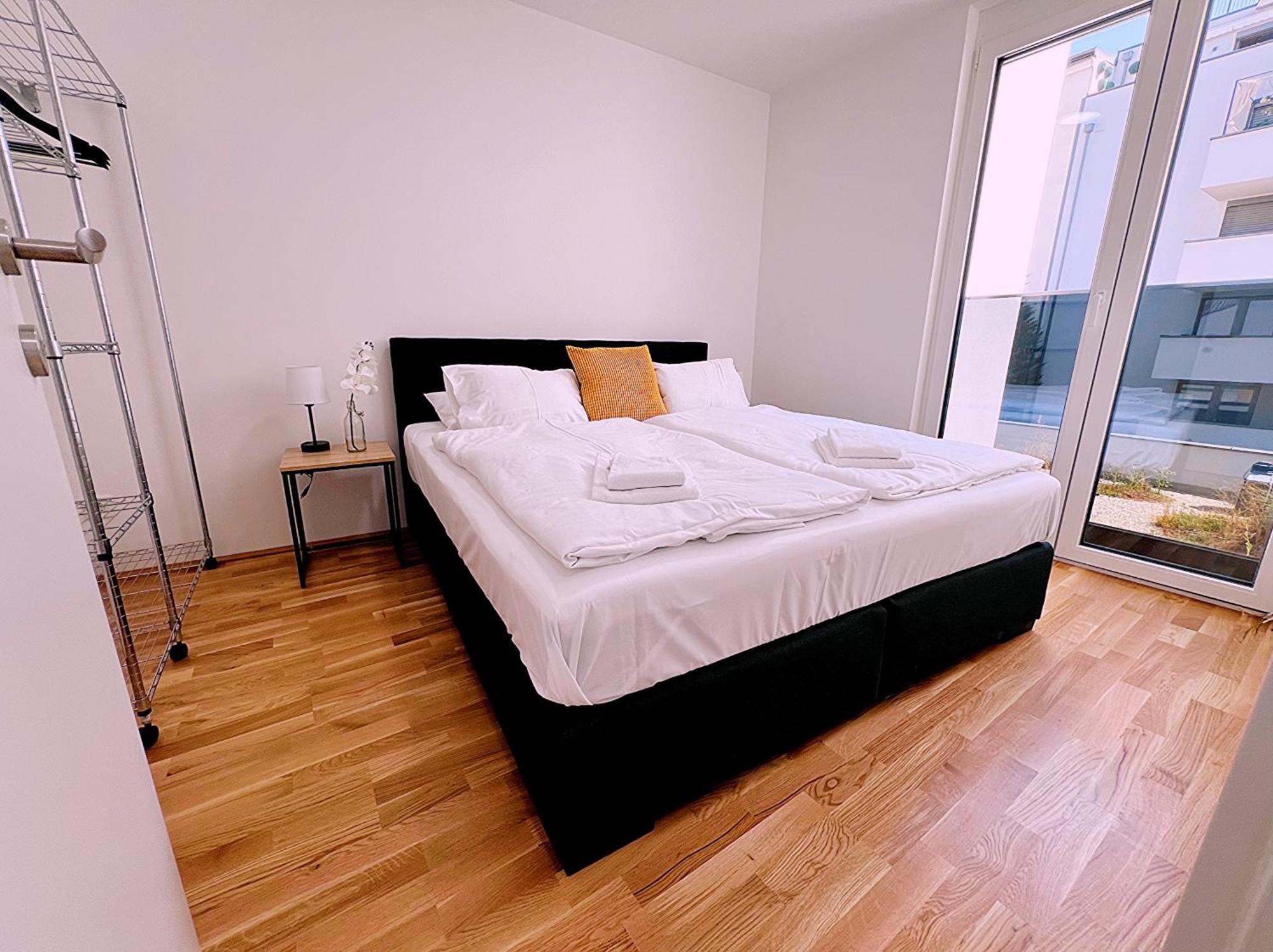 Modern, New, Next To Metro - Gg13 Apartments Vienna Esterno foto